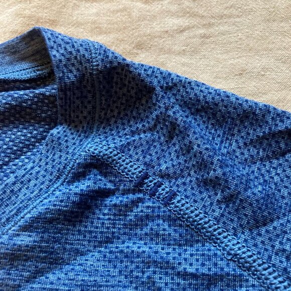 Lululemon Metal Vent Tech 2.0 Long Sleeve Gym Shirt Mens XS Iron Blue EUC - Picture 5 of 7